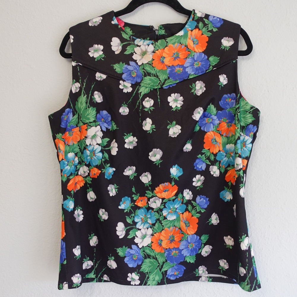 Vintage 70s Handmade Boho Floral Top Womens L Black Sleeveless Retro Mod Stretch